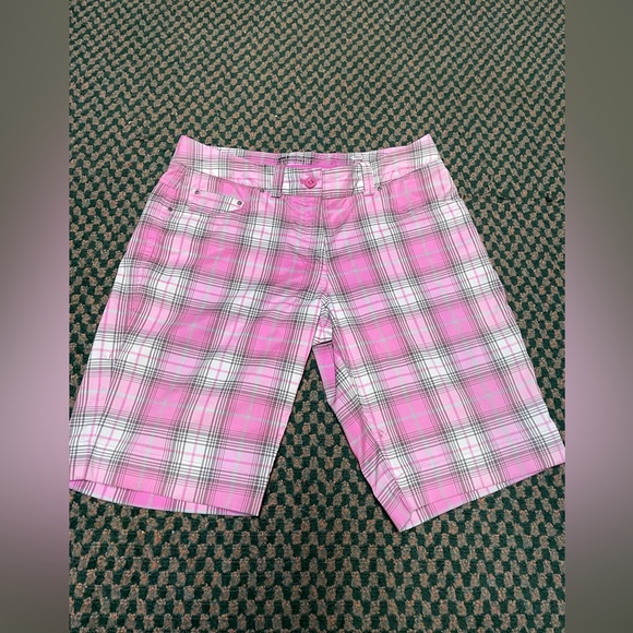 Nike shorts - Picture 1 of 7